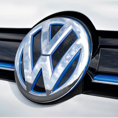 Hardly any stress! In the negotiations over VW’s drastic cost-cutting package, agreements have already been reached on several key points. VW CEO Oliver Blume calls this an encouraging sign. Read here to find out what happened on September 3... (Image:Volkswagen)