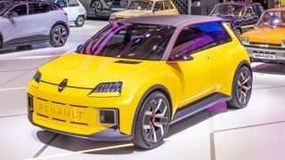 Der Renault 5 sorgte bereits als Studie für Aufsehen. (Bild: Renault)