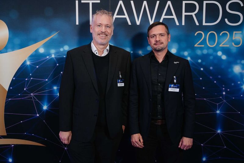 Kollegen bei Microsoft: Björn Tromsdorf und Dmitry Pakhomov. (Bild: Manuel Emme Fotografie)