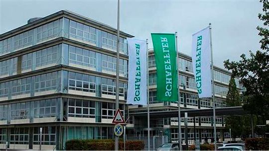 Schaeffler hat den Aktionären von Vitesco zunächst ein offenbar wenig attraktives Angebot gemacht. Es kam zu Mehrforderungen, die Schaeffler zunächst kategorisch abgelehnt hat. Jetzt wendet sich das Blatt aber doch ...(Bild:  Schaeffler)