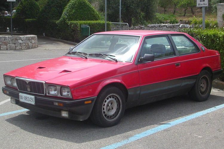 Im 1983er Biturbo S brachte derselbe Basismotor bereits 210 PS. (Foto: Wikimedia/Public Domain)