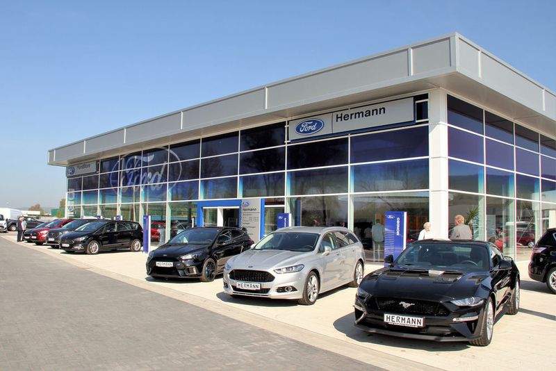 Die Hermann-Gruppe hat in Einbeck ihren Ford-Standort neu errichtet. (Hermann-Gruppe)