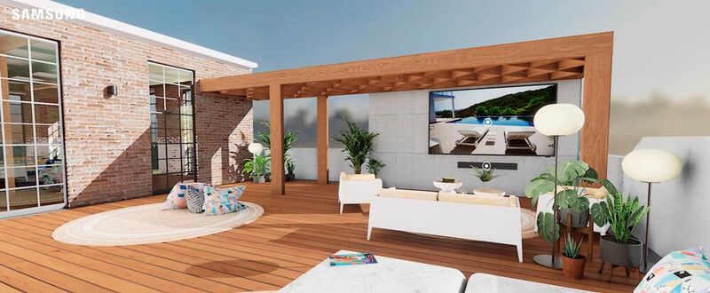 In diesem Jahr scheinen die Grenzen zwischen drinnen und draußen zunehmend zu verschwimmen. „The Terrace“ ist der erste TV von Samsung, der für Home Entertainment im Garten oder auf der Terrasse entwickelt wurde. „The Terrace“, wie auch die dazu passende The „Terrace Soundbar“, sind IP55-zertifiziert, sodass sie vor Regen, Feuchtigkeit und Staub geschützt sind. Durch die Anti-Reflection-Technologie und eine Bildschirmhelligkeit von durchschnittlich 2.000 Nits können Nutzer auch bei Sonnenschein ein kontrastreiches Bild genießen. Die Adaptive Picture Technologie passt Kontrast und Bildschirmhelligkeit zudem intelligent auf das jeweilige Umgebungslicht an. „The Terrace Soundbar“ ist dazu mit der Adaptive Sound Technologie ausgestattet und gleicht die Soundeinstellungen automatisch den dargestellten Inhalten an. „The Terrace“ wird zunächst in Deutschland, Frankreich, Italien, Spanien, Großbritannien und der Schweiz mit Diagonalen von 556, 657 und 758 Zoll angeboten.
 
 (Samsung)
