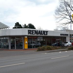 Das Nienburger Autohaus Schlesner vertreibt die Fabrikate Renault, Nissan und Dacia.