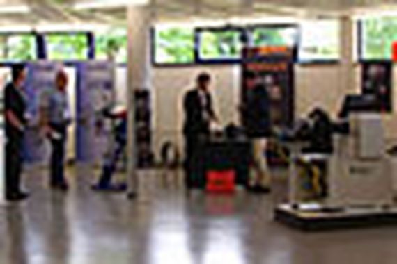 Hausausstellung: 40 Jahre Jakob Antriebstechnik (Archiv: Vogel Business Media)
