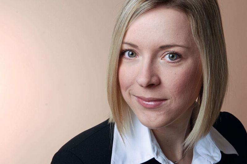 Verstärkt den BV-Med: Heike Bullendorf verstärkt seit 1. September als Referentin für Verbandmittel, Hilfsmittel und Ambulante Versorgung die Geschäftsstelle des Bundesverbandes Medizintechnologie, BV-Med, in Berlin. Sie ist für die Verbandsaktivitäten im ambulanten Markt verantwortlich. (BV-Med)