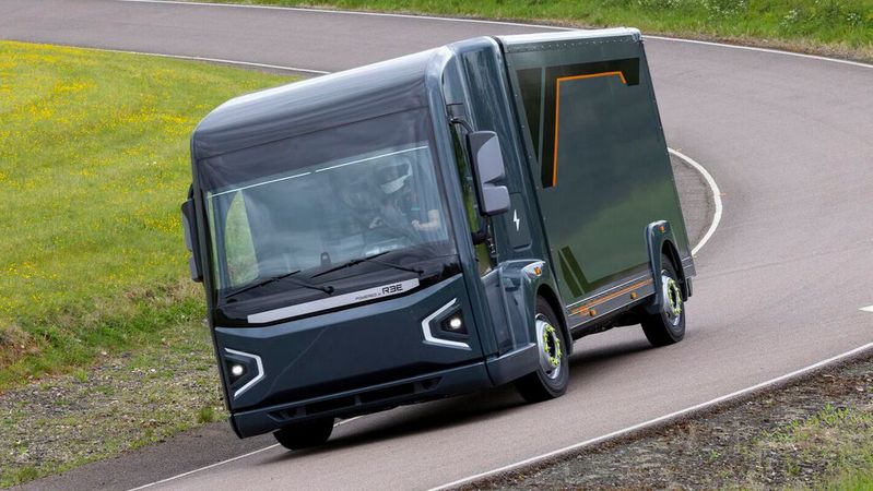 Die Ree-Plattform P7 eignet sich als Basis für geräumige Kleintransporter. 