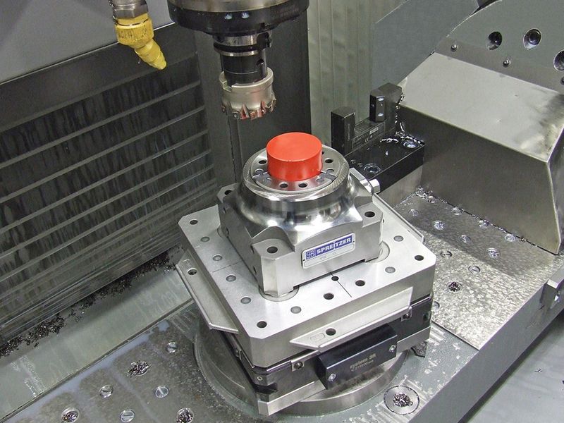 Im Feld der Werkstück-Spanntechnik will Spreitzer seine Kunden vor allem durch durchdachte, effiziente Technik unterstützen. (Bild: Spreitzer)