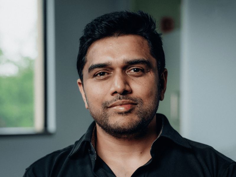 Sandeep Billa arbeitete an der schnelleren Inbetriebnahme industrieller Klimaanlagen, … (Bild: Siemens)