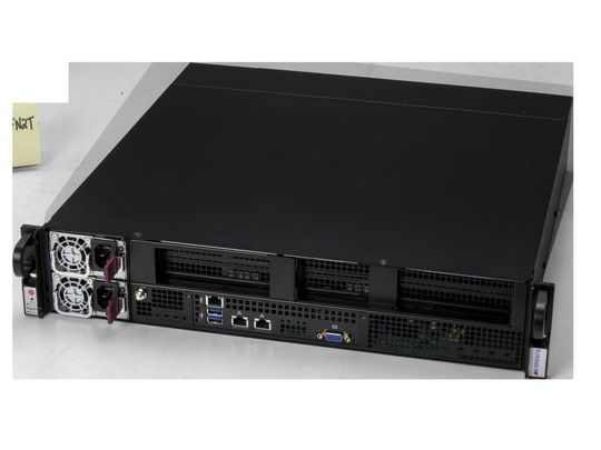 Der Supermicro SYS-212B-FN2T vereint hohe Rechenleistung mit einem kompakten Short-Depth-Design. Das 2-HE-System mit Intel Xeon Prozessor kann mit bis zu zwei Nvidia GPUs ausgestattet werden. (Bild:  Supermicro)