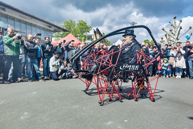  (Hase Bikes)