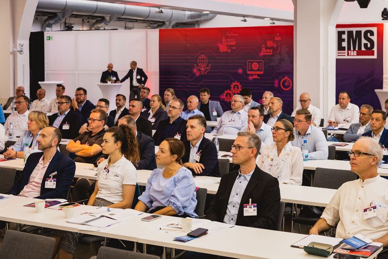 Impressionen vom 24. Würzburger EMS-Tag: Im Mittelpunkt standen aktuelle Branchenthemen, praxisnahe Impulse und insbesondere der persönliche Austausch innerhalb der EMS-Community. (Bild: Stefan Bausewein)