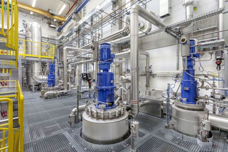 VTA is providing thin film, wiped film, short path and fractional distillation plants on a laboratory, pilot and industrial scale. (Bild: Chemspec)