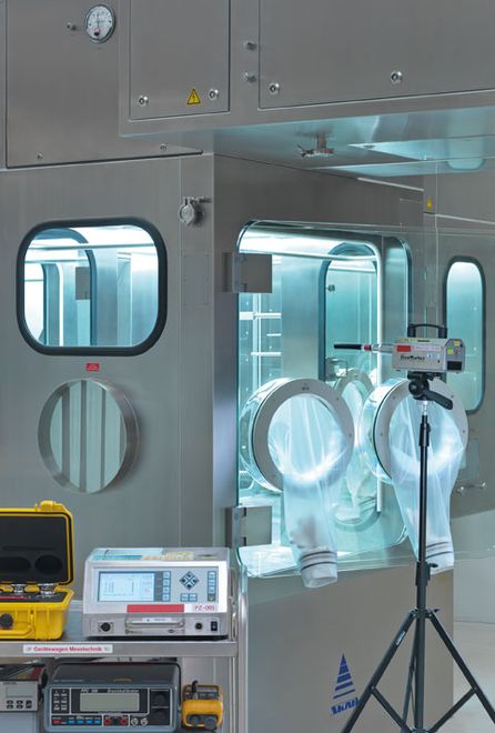 COMBITUBE_salle_blanche ()