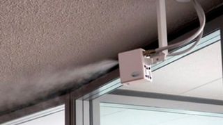 Der Draabe Nano Fog gibt einen mikrofeinen Sprühnebel in den Raum. (Condair)