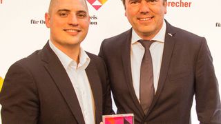 Nahmen den DPOK in der Kategorie B2B-Kommunikation entgegen (v.l.): Stefan Francija (Melting Elements) und Jens Dwenger (Still). (Still)