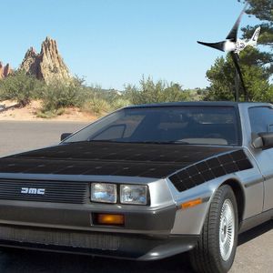 (Foto: DeLorean Motor Company/Schmidt)