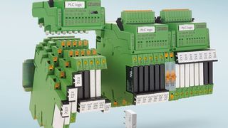 Verschiedene Relaistypen und I/Os lassen sich je nach Schaltanforderung flexibel bestücken und kombinieren. Durch die steckbaren Schaltelemente wird eine hohe Anlagenverfügbarkeit erreicht. (Bild: Phoenix Contact)