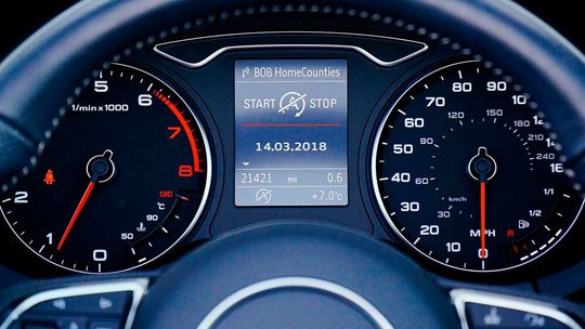 Anerkannte Kfz-Werkstätten sollen weiterhin den Zugang zu den wichtigen Fahrzeugdaten erhalten. Dazu sollen sie sich nach SERMA akkreditieren. (Bild:  gemeinfrei /  Pixabay)