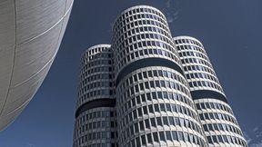 BMW headquarters in Munich (Image:Blue and White / Rob Oo / CC BY-SA 4.0 / flickr.com)