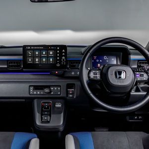 Airbags, Infotainment, Kimaautomatik – der Super-N hat deutlich mehr Ausstattung als etwa L7e-Stromer an Bord.(Bild:  Honda)