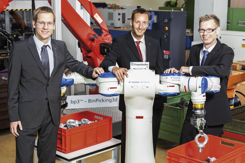 Die Gewinner vom Fraunhofer-IPA: Felix Spenrath, Marc Teschner und Manuel Mönnig. (Bild: Fraunhofer- IPA)