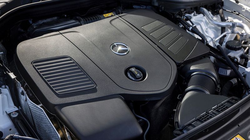 Alle Motoren haben E-Unterstützung. (Bild: Mercedes-Benz)