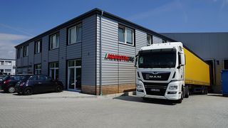 Augustin_Wareneingang_Aussen (1).jpg (Zetes GmbH)