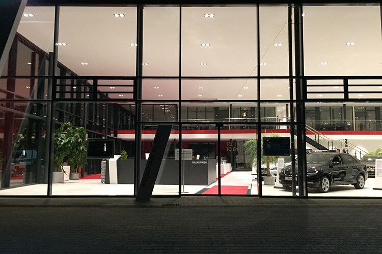 Der Bau ist nach der gültigen CI des Importeurs errichtet. (Foto: Autohaus Berolina)