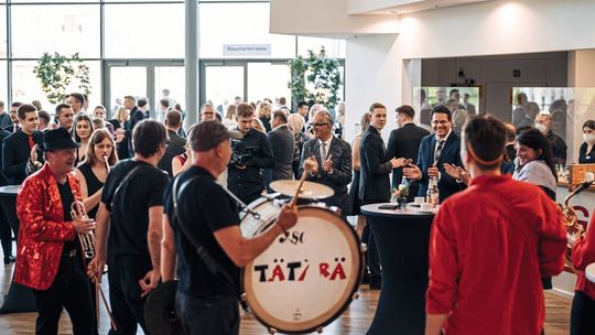 Nach der Corona-Zwangspause finden wieder die berühmten Events der Autohausgruppe statt.(Bild:  Wellergruppe)