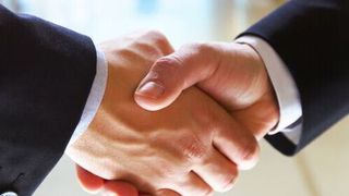 Praxair Surface Technologies and Siemens have been working together for many years and this contract will ensure that this partnership continues into the future. (Deposit Photos )