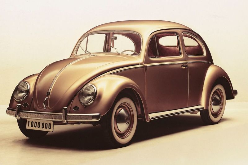 1955 hat VW den einmillionsten Käfer gebaut. Insgesamt wurden daraus 22 Millionen. (Bild: Volkswagen)
