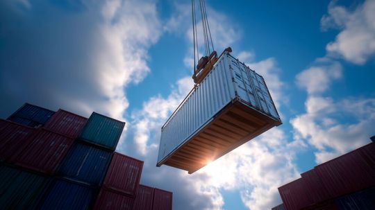 Mithilfe von Datenloggern lassen sich objektive Nachweise über Belastungen, Umwelteinflüsse und den genauen Zeitpunkt kritischer Ereignisse während eines Transports erbringen.(Bild:  Aspion)