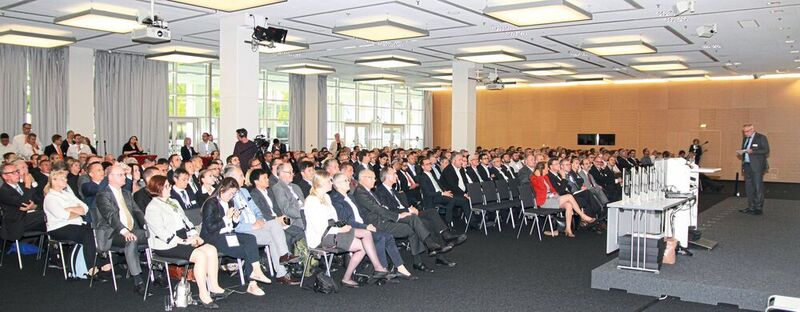 Rund 250 Personen sind der Einladung zur Award-Verleihung gefolgt. (PROCESS)