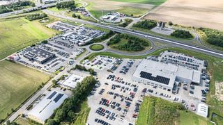 Maschek Automobile in Wackersdorf hat sich in diesem Jahr ein neues Unternehmensleitbild gegeben – was auch die Integration weiterer Betriebe unterstützen soll. (Bild: Maschek Automobile)