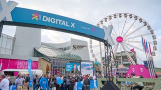 Die diesjährige Digital X am Rheinauhafen in Köln stand unter dem Motto „Navigate What’s Next“. (Bild: Deutsche Telekom)