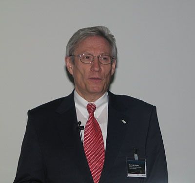 Prof. Dr.-Ing. Fritz Klocke, Direktor des WZL der RWTH in Aachen: „Unsere wichtigste Ressource ist der Mensch mit seinen kreativen Ideen.“ (Archiv: Vogel Business Media)