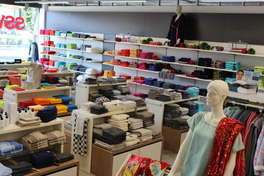 Das Sortiment von Living Stars (reicht von Deko-Kissen über Frottierwaren bis hin zu Bettwäsche.(Quelle:  Living Stars)