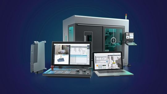 Der Sinumerik Machine Tool Robot wird mit der „Digital Native CNC“ Sinumerik One von Siemens gesteuert. (Bild:  Siemens Digital Industries)