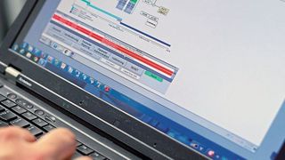 Hauptaufgabe einer DCIM-Software ist die Echtzeit-Überwachung der physischen Infrastruktur eines Rechenzentrums mittels einer entsprechenden Sensorik. In gebündelter Form stehen die ermittelten Daten dem Administrator zur Verfügung.  (Rittal)