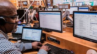 Contact Center sind ein wichtiger Kontaktpunkt für die Beziehung zwischen Kunden und Unternehmen – diese in die Cloud zu skalieren hilft, ihre Einsatzfähigkeit auch in Krisenzeiten zu sichern. (Bild: gemeinfrei)