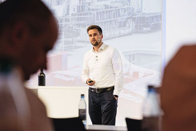 Impressionen der Fachtagung „Mehr Effizienz im Presswerk“ 2025 in Würzburg. (Bild: Stefan Bausewein)
