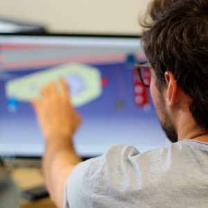 Das Warr Hyperloop Team der TU München wird bei der Entwicklung seiner Hyperloop Kapsel durch das Strategische Teilemanagement PARTsolutions unterstützt.