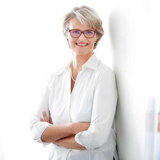 Die Bundesministerin für Bildung und Forschung, Anja Karliczek, verweist darauf, dass die Mittel des DigitalPakts vor allem für die Schaffung einer tragfähigen Infrastruktur in den Schulen genutzt werden sollen(©  BMBF – Laurenca Chaperon)