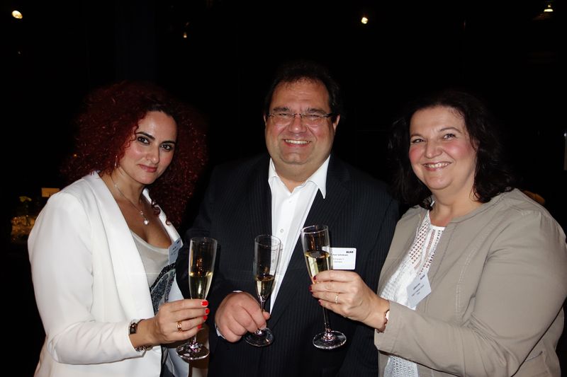 Michael Schickram, Schickram IT ganz schick mit Besa Agaj und Lilli Kos, IT-BUSINESS (Bild: IT-BUSINESS)