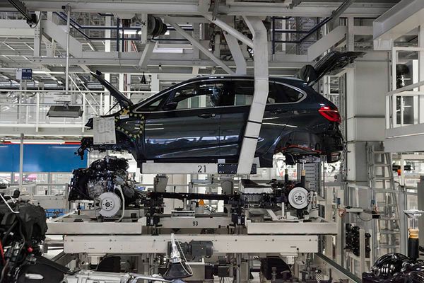Die Produktion des Fahrzeugs erfolgt im flexiblen Mix mit allen weiteren Modellen der BMW 1er und 2er Reihe. (Foto: BMW)