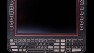 Der neue DLT-V7210K von Advantech-Dlog ist ein Fahrzeugterminal mit integrierter Tastatur. (Advantech-Dlog)