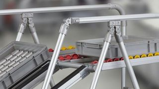 Flexible Betriebsmittel auf Basis des Profilrohrsystems D30 von item Industrietechnik tragen zur Reduzierung von Verschwendung in der Produktion bei  (item)