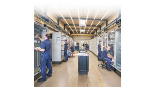 Mit der neuen Version des NEC 2017 ändern sich einige Vorschriften für Schaltanlagen, die nach UL 508A zertifiziert werden sollen. Im Bild: Steuerungs- und Schaltanlagenbau bei ATR Industrie-Elektronik in Krefeld.  (ATR Industrie-Elektronik)