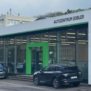 Das Autozentrum Dobler ist Vertriebspartner des Volkswagenkonzerns – unter anderem mit Skoda …(Bild:  Grimm – VCG)
